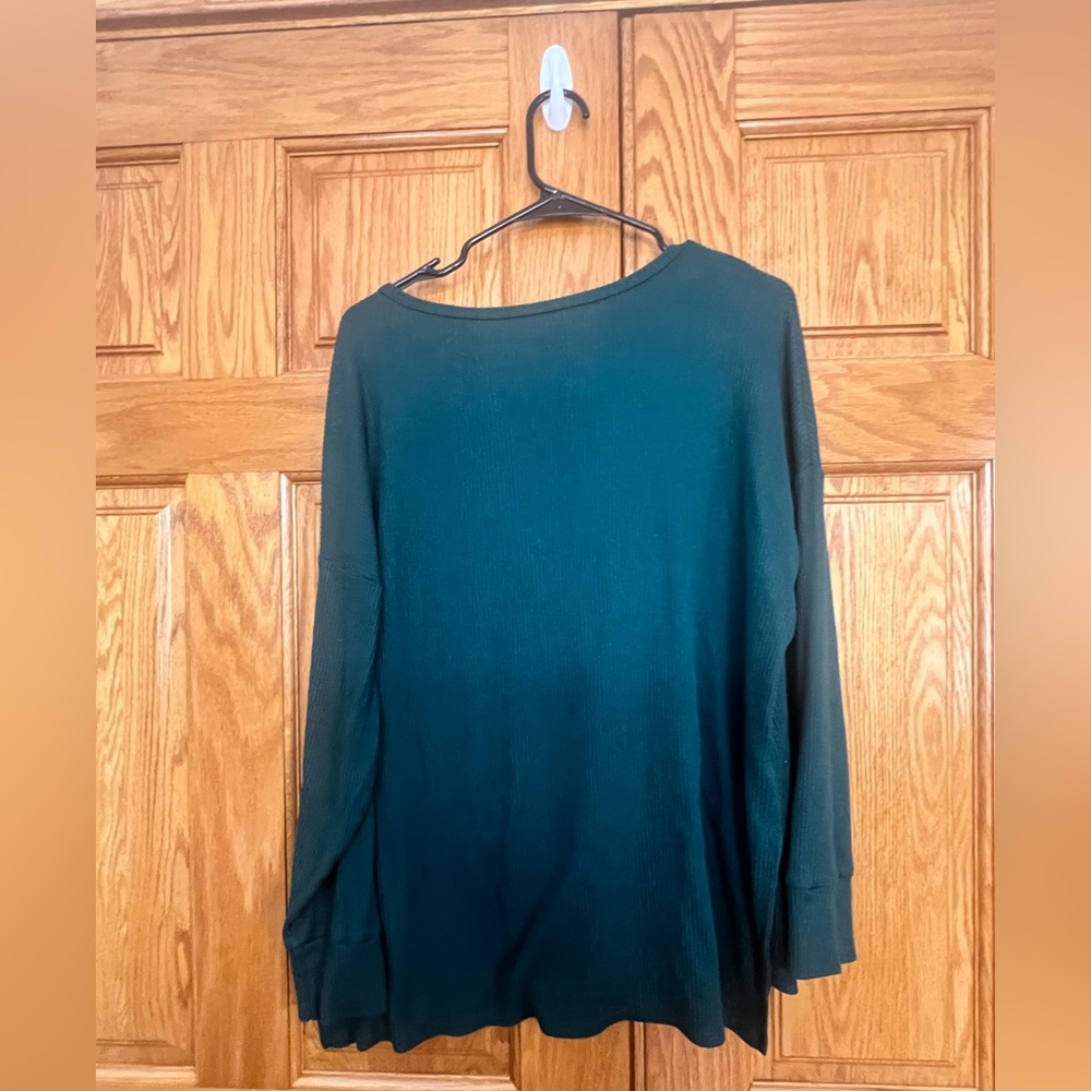 American Eagle - Dark Green Ribbed Knit Long Sleeve V-Neck Top - Picture 5 of 5